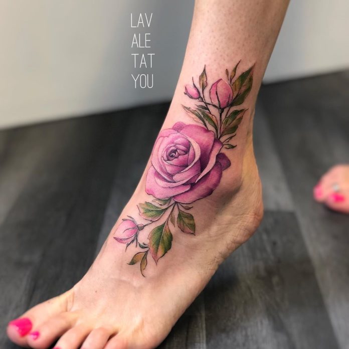 37 1 - 100 Tatouages Rose pour Femme