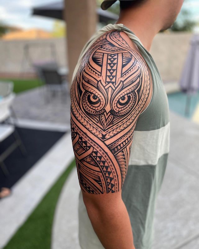 30 19 - 150 Tatouages Maori
