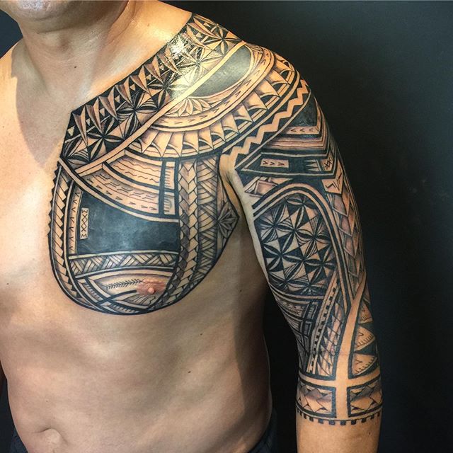 55 19 - 150 Tatouages Maori