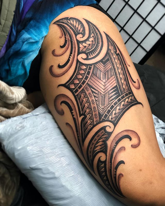 66 17 - 150 Tatouages Maori